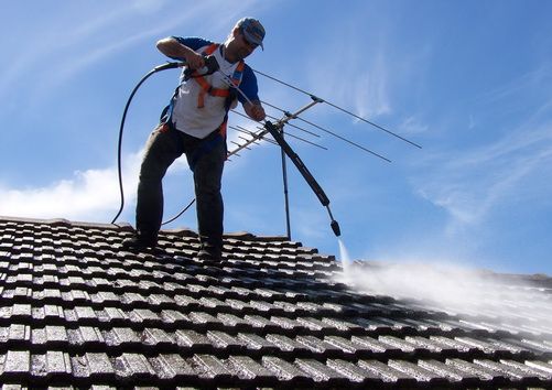 Roof Cleaning Services in League City TX